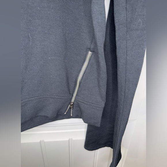 CALIA by Carrie Underwood Black Effortless Zipper Lightweight Sweatshirt - Picture 3 of 9